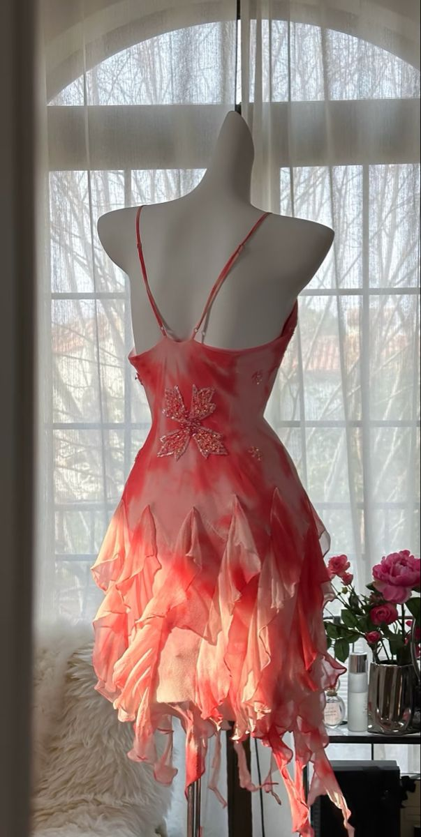 Sexy Spaghetti Straps Chiffon Ruffles Beaded Mini Homecoming Dress