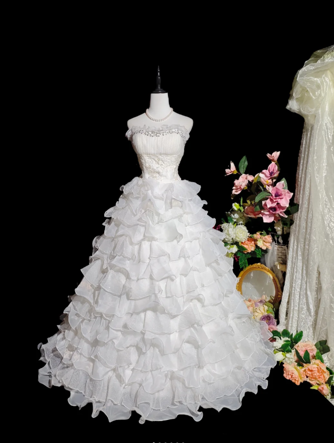 Glamorous Strapless Beaded White Chiffon Ruffles Layered Long Wedding Dress Formal Bridal Gowns - FashionDia