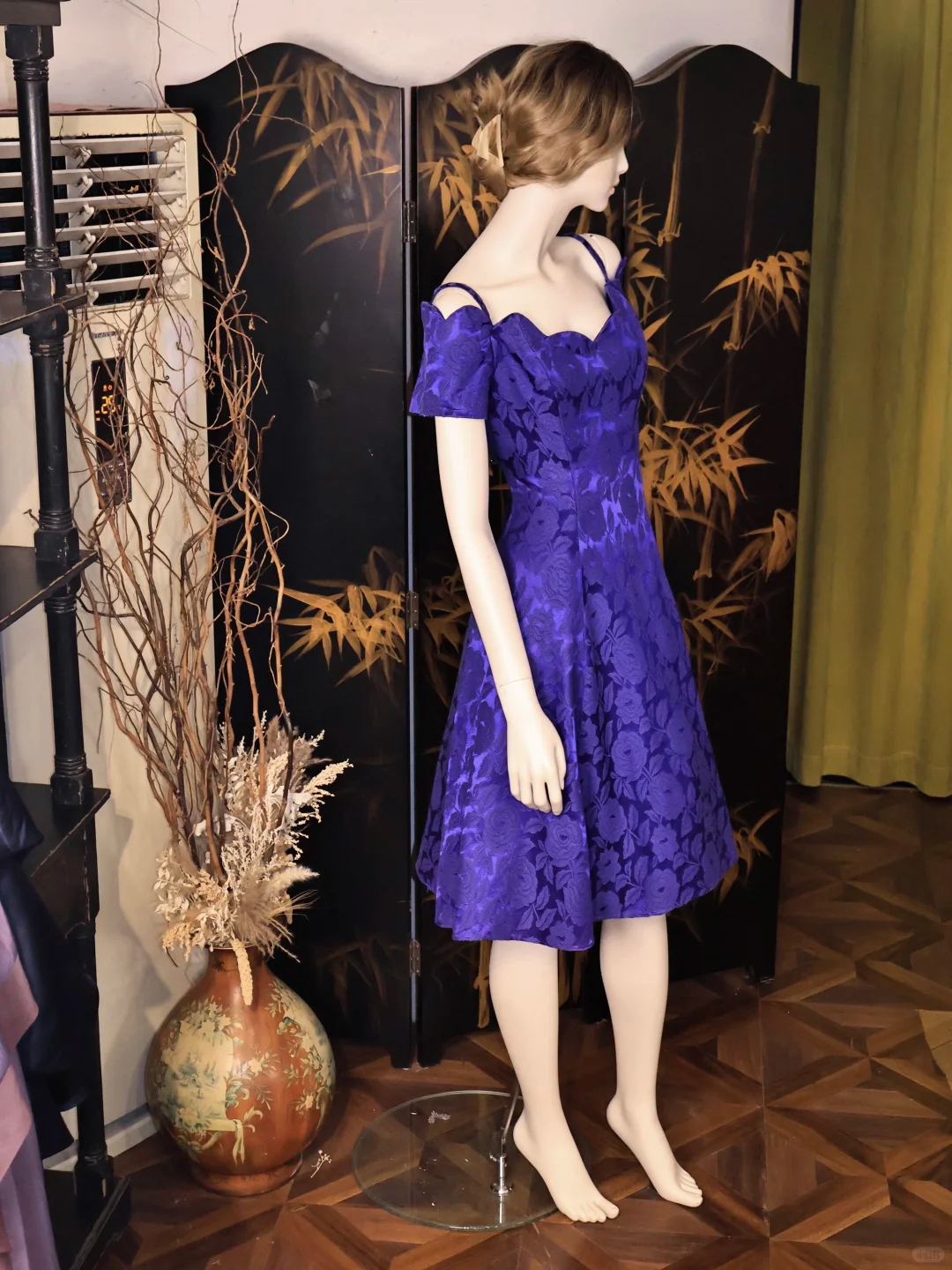 Vintage Purple Satin Floral Print A-Line Homecoming Dress Off-the-Shoulder Short Birthday Outfits - FashionDia