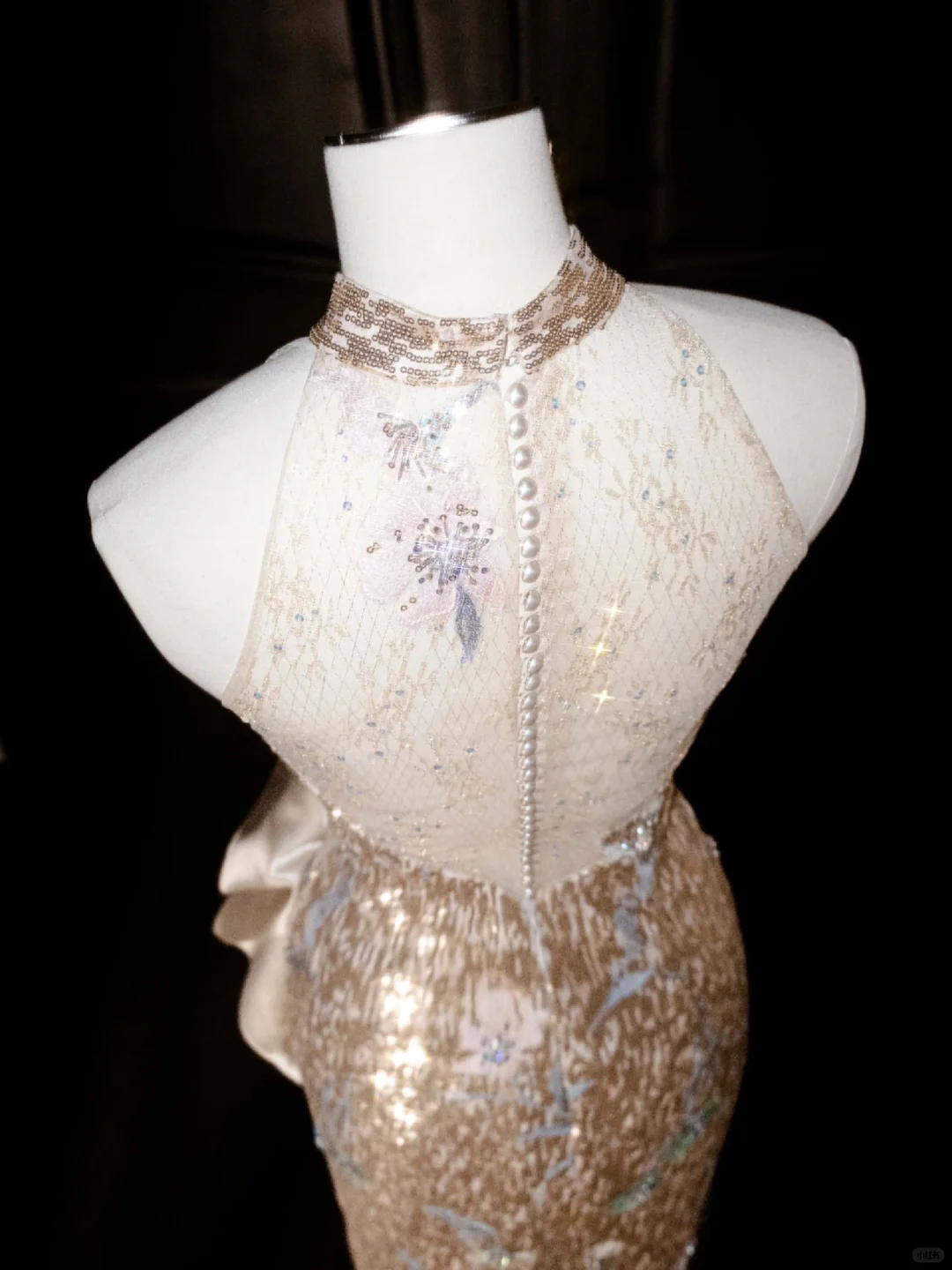 Glitter Champagne Gold Sequin Sheath Prom Dress Halter Long Evening Dress Y8653 - View 5 | VelvetHem