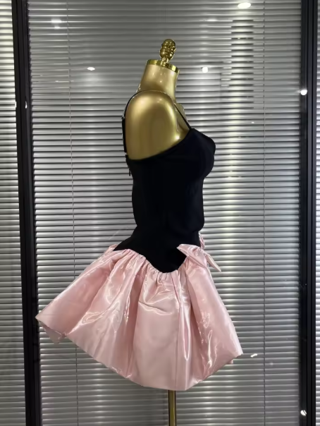 Pretty Spaghetti Straps V-Neck A-Line Short Graduation Homecoming Dress Mini Cocktail Dress With Bow - View 5 | FashionDia