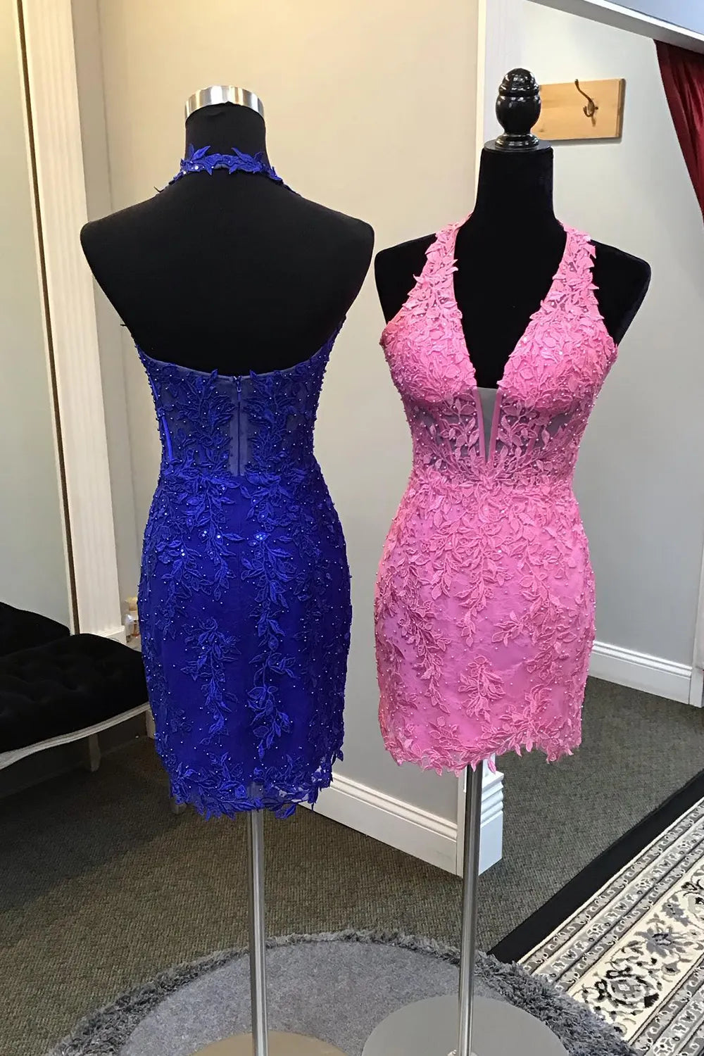Royal Blue Bodycon Halter Neck Short Lace Homecoming Dress