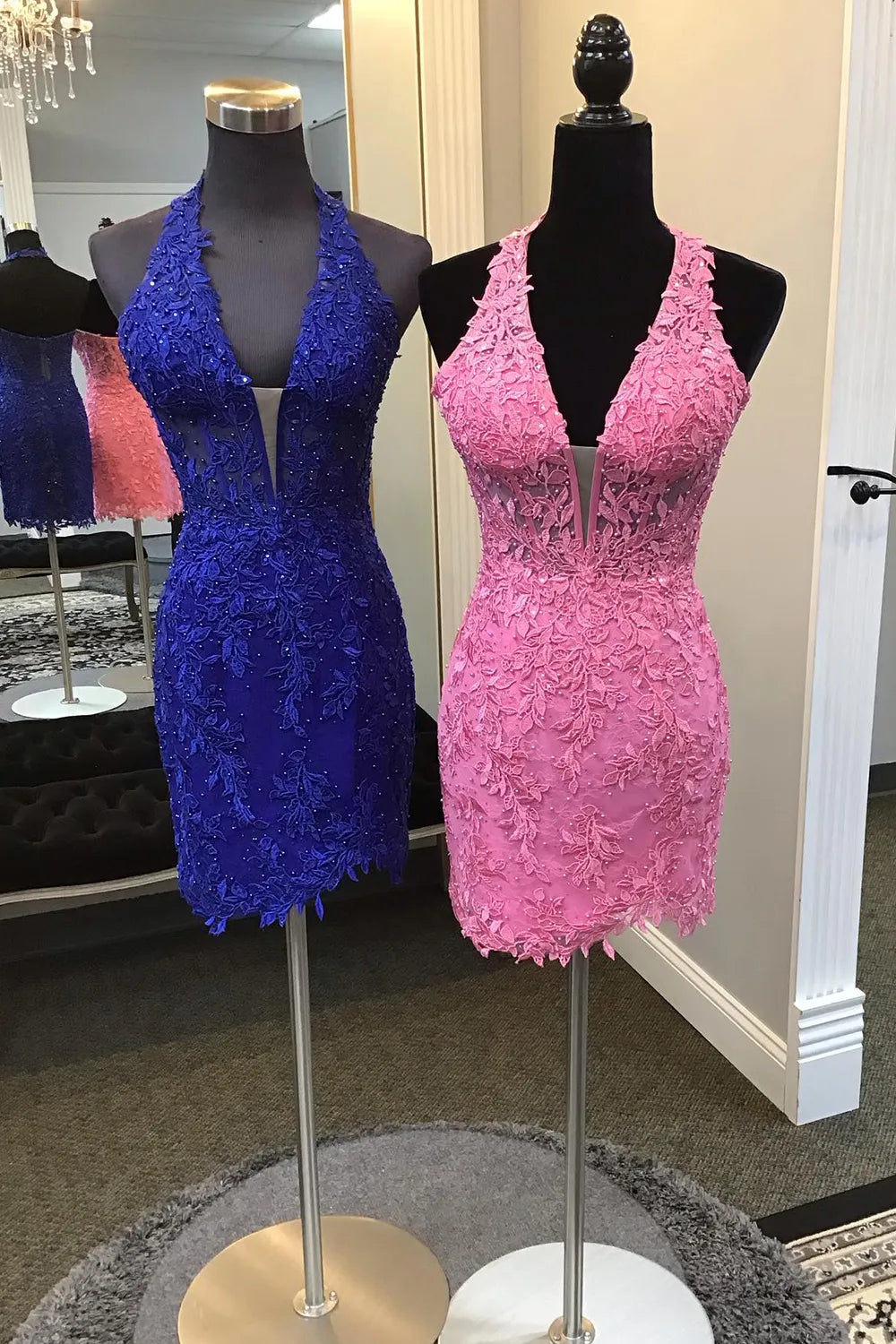 Royal Blue Bodycon Halter Neck Short Lace Homecoming Dress
