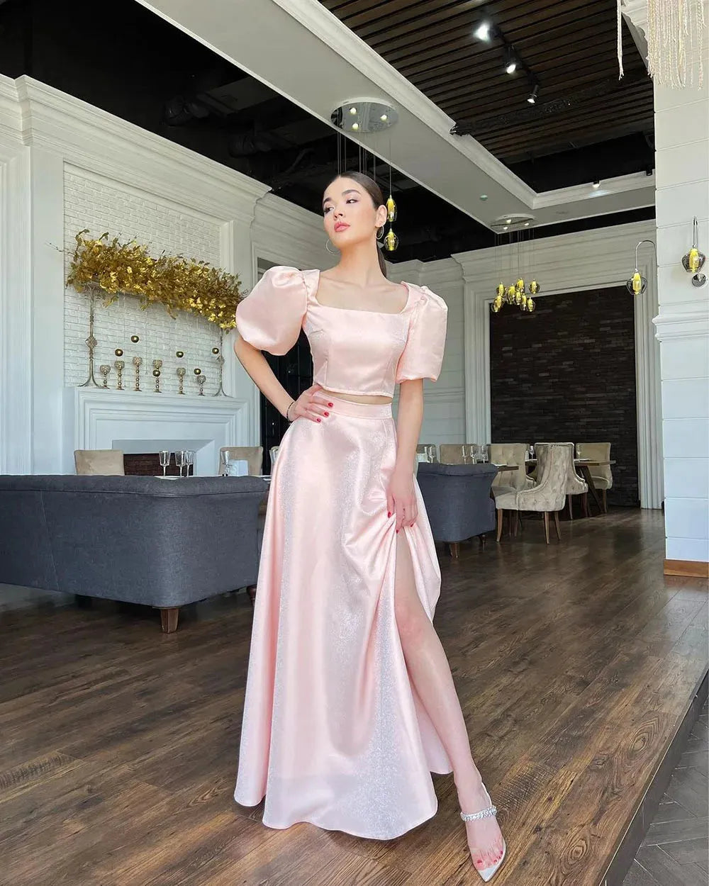Pink Satin Evening Dresses Short Sleeves Two Pieces Prom Dresses Square Collar Prom Gowns Slit vestidos de novia