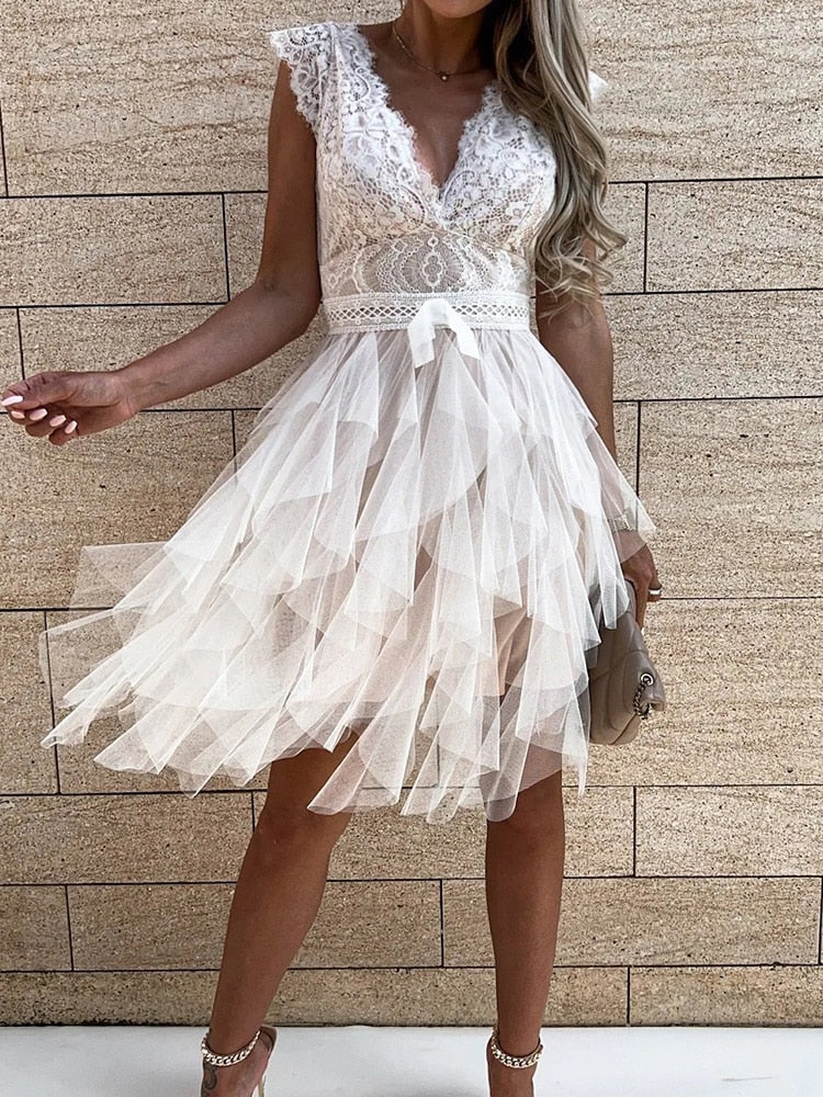 Lace Patchwork Asymmetrical White Dress Femme Sleeveless Slim Fit Party