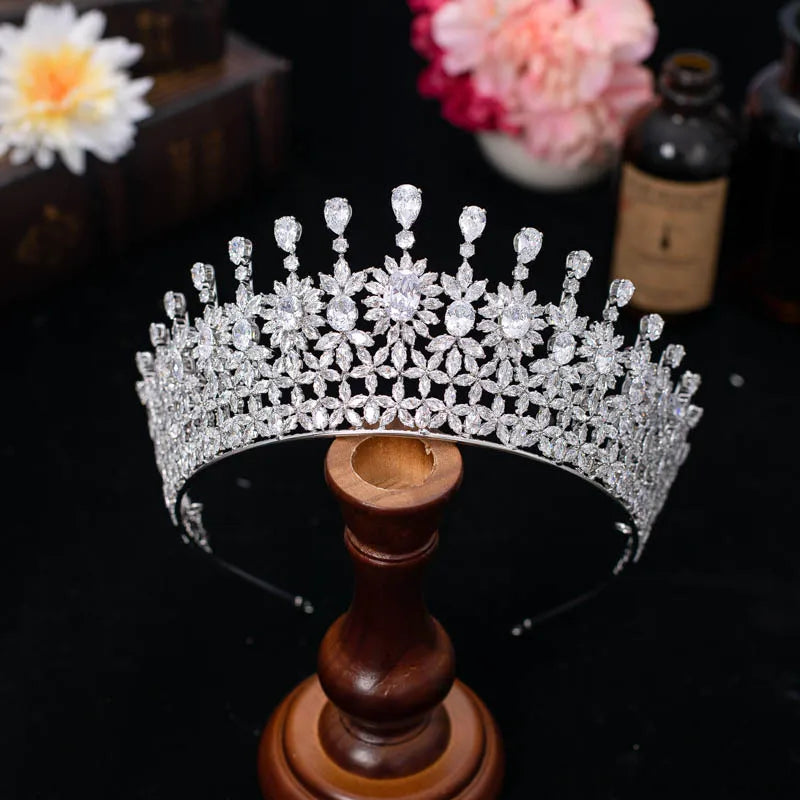 Bridal Hair Jewelry AAA Zircon Tiaras and Crowns Zirconia Headpiece For Brides Women Princess Queen Headband Wedding Accessories - View 6 | FashionDia