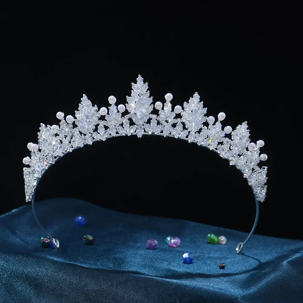 Bridal Hair Jewelry Zirconia Crystal Tiaras Crowns Headband Girl Brides Dinner Party Birthday Gift Headpiece Wedding Accessories c silver color