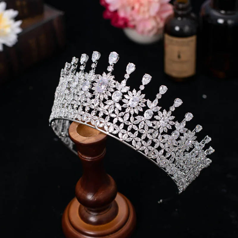 Bridal Hair Jewelry AAA Zircon Tiaras and Crowns Zirconia Headpiece For Brides Women Princess Queen Headband Wedding Accessories - View 3 | FashionDia