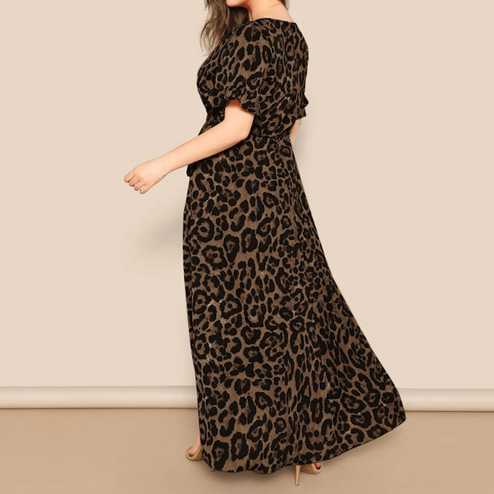 Madalena Classic and Elegant Dress for Women Wedding Guest Look