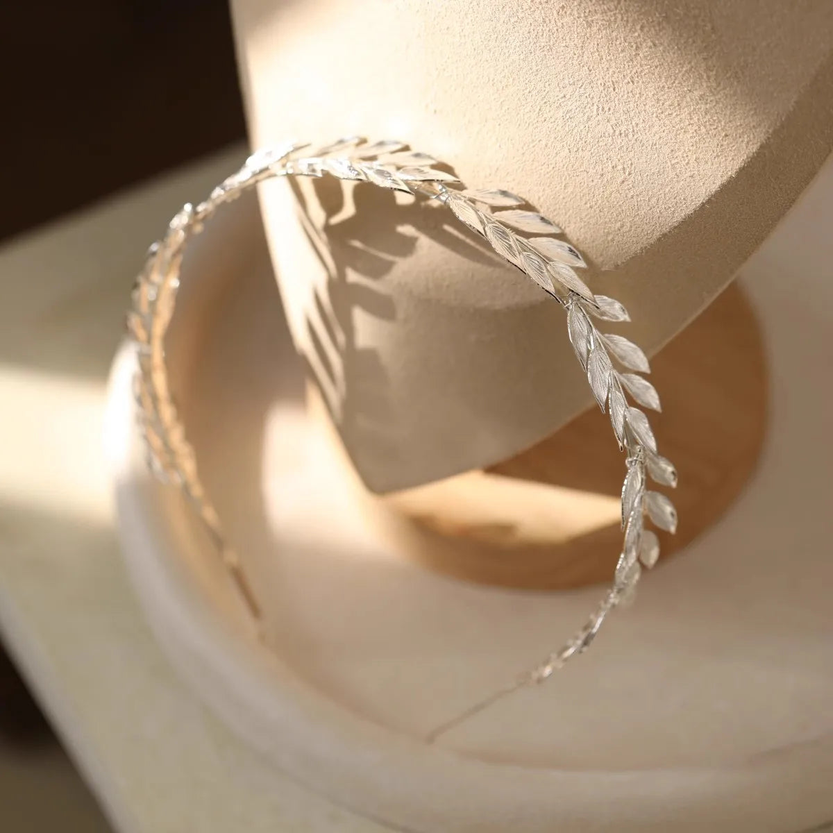 Silver Color Headband Hairband Leaf Headpiece Headdress Brides Birthday Gift Tiara Crown Bridal Jewelry Wedding Hair Accessories - View 4 | FashionDia