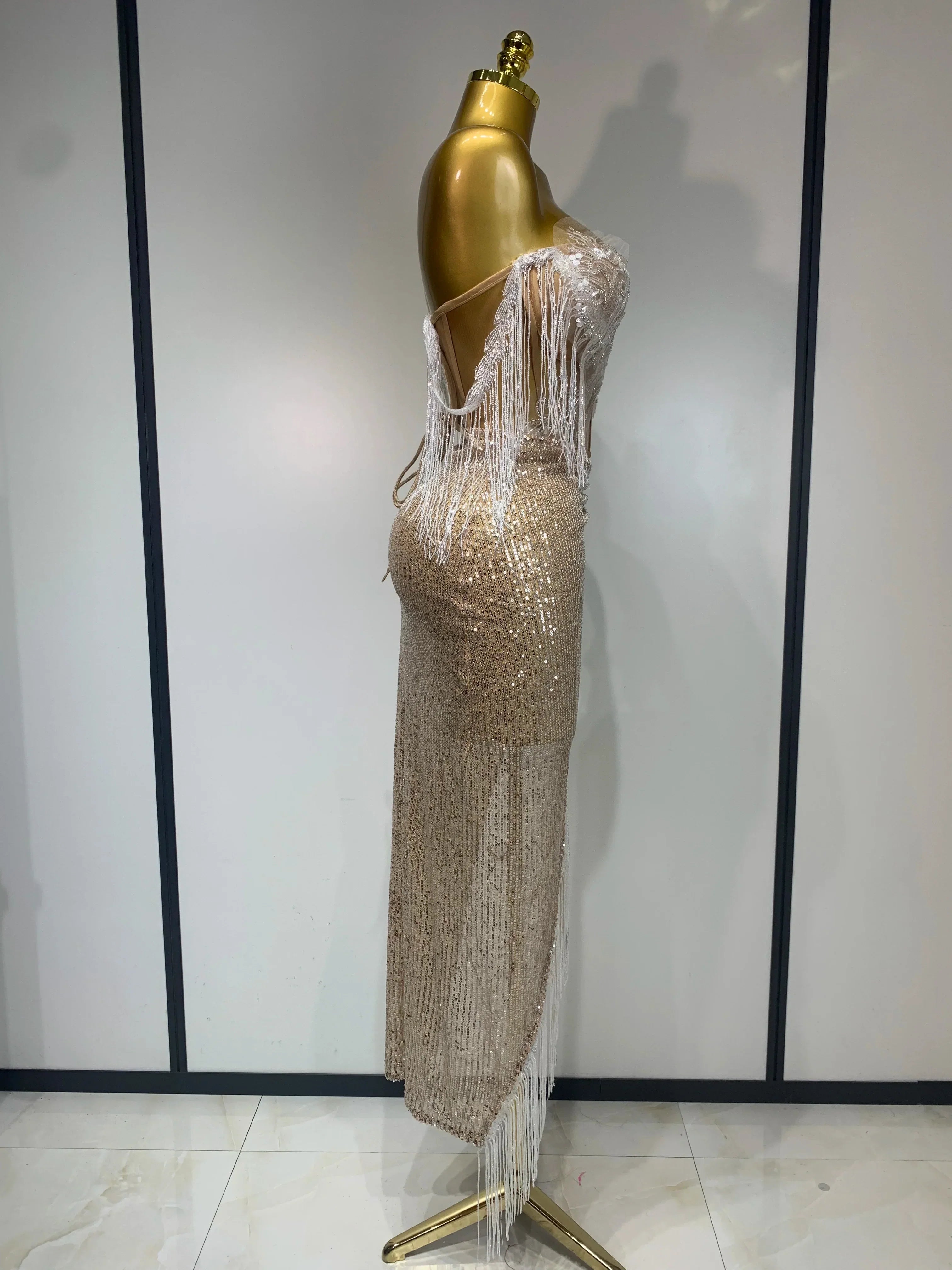 Women Sexy Singer Performan Costume Nightclub Girl Sparkly Sequin Tassel Two Piece Set Evening Party Luxury Birthday Outfit