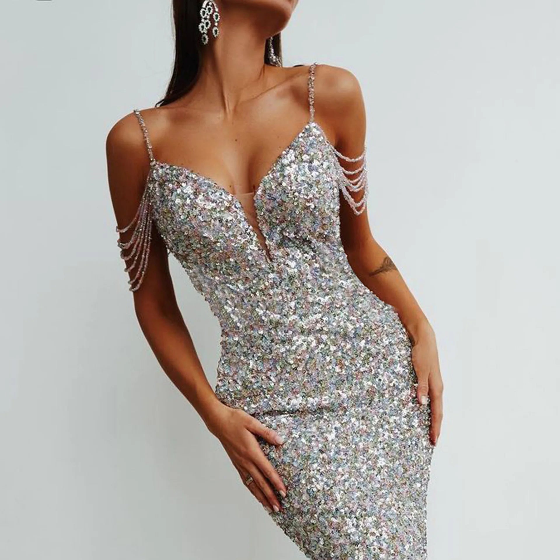 High Qulity Sexy V-Neck Shining Sequins Beading Spaghetti Strap Mini Dress Graceful Woman Evening Dress Birthday Party Outfit Silver