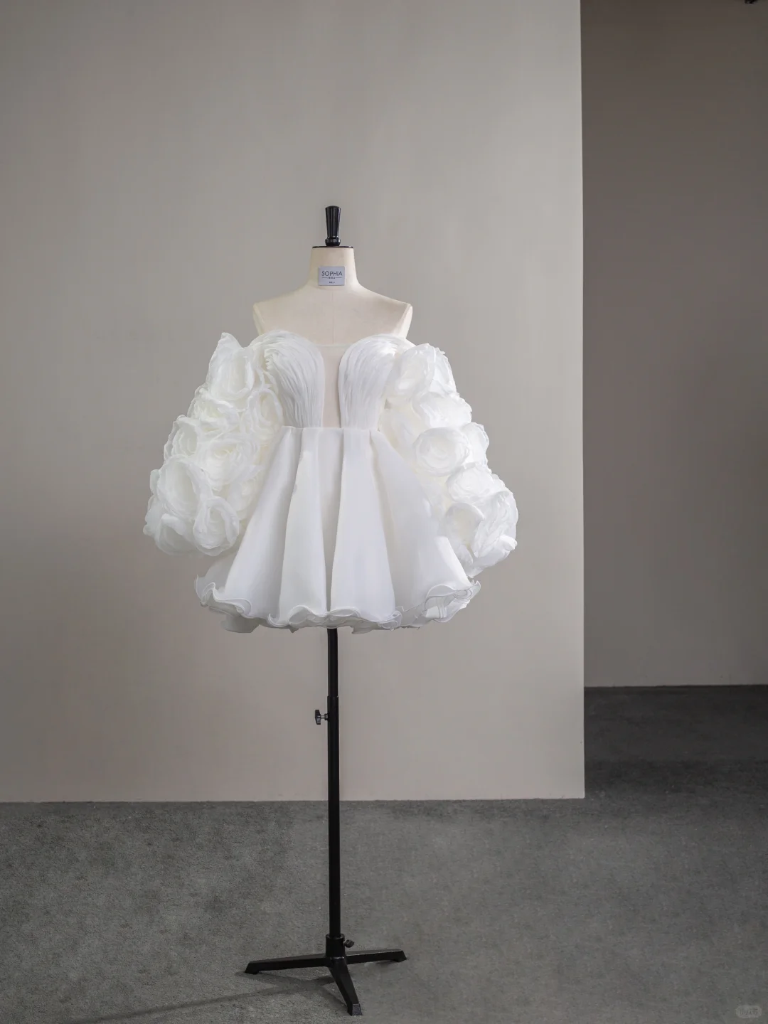 Unique Off The Shoulder White A Line Short 16th Birthday Outfits Homecoming Dress