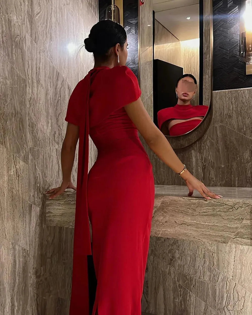 Red Crepe Arabic Evening Dresses For Women Special Occasion Dress Cap Sleeves High Neck Formal Night Club Party Gown