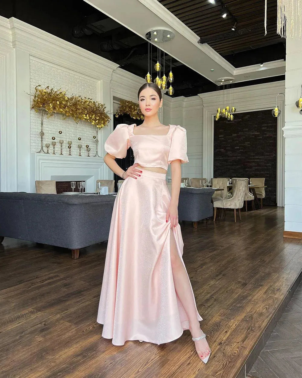 Pink Satin Evening Dresses Short Sleeves Two Pieces Prom Dresses Square Collar Prom Gowns Slit vestidos de novia