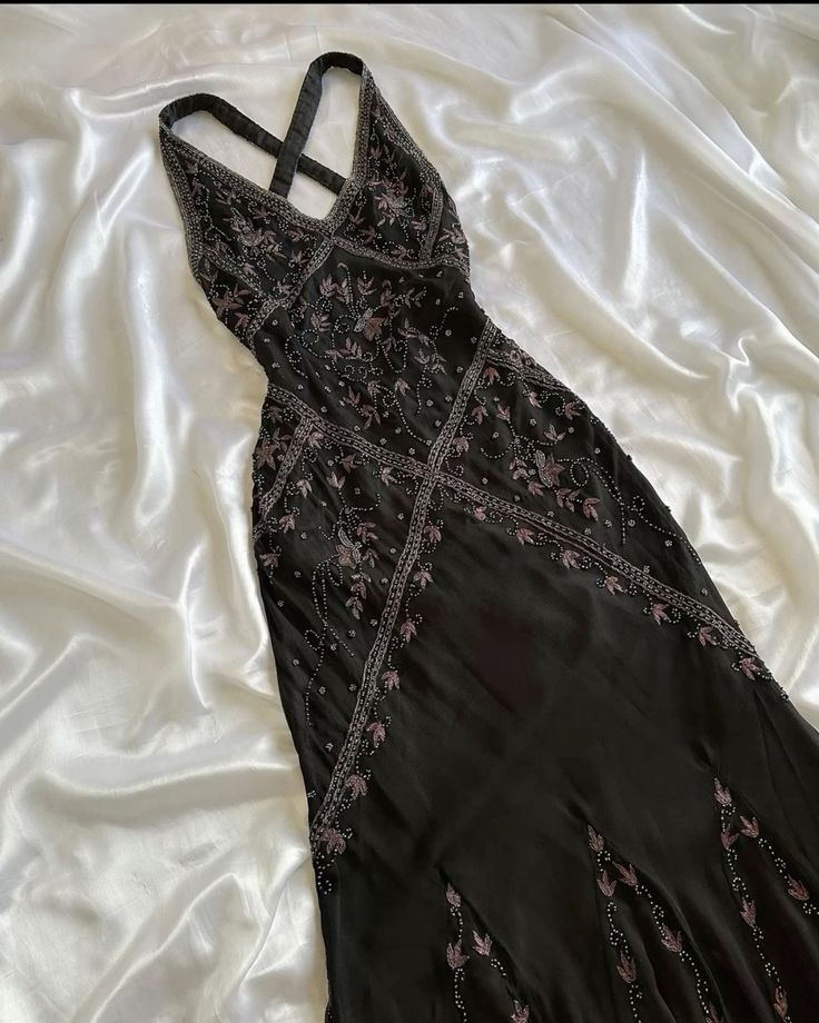 Luxury Champagne Mermaid Beaded Long Prom & Evening Dress - View 6 | FashionDia