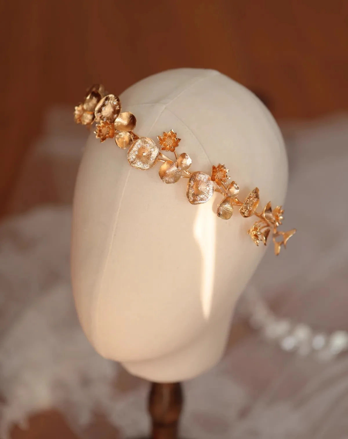 Wedding Hair Accessories Lotus Flower Headband Tiara Crystal Headpiece Crown Gift Brides Leaf Headdress Headwear Bridal Jewelry - View 2 | FashionDia