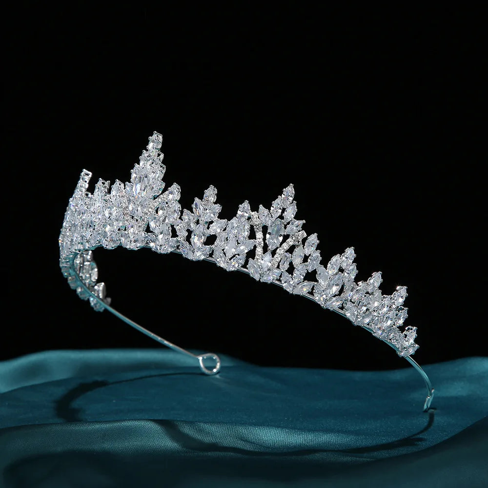 Bridal Hair Jewelry Zirconia Crystal Tiaras Crowns Headband Girl Brides Dinner Party Birthday Gift Headpiece Wedding Accessories