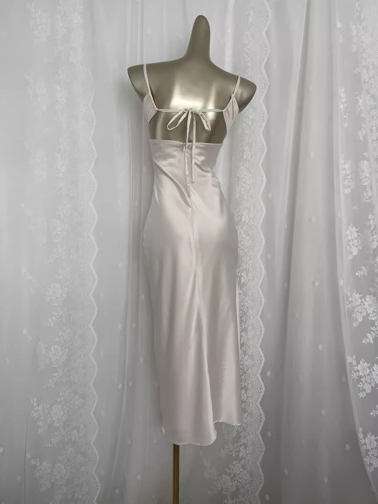 Simple Sheath Spaghetti Straps Satin Vacation Beach Dress Birthday Dresses
