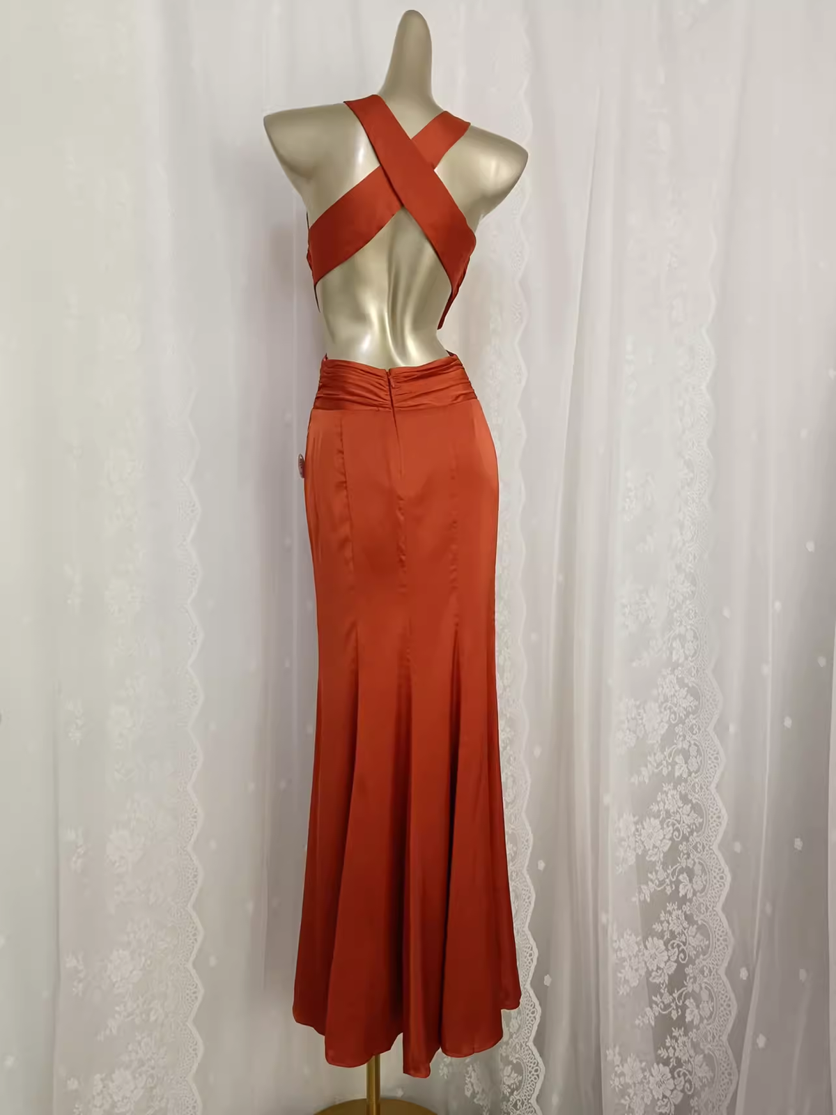 Vintage Sheath V Neckline Satin Backless Vacation Dress Birthday Dresses - View 2 | FashionDia