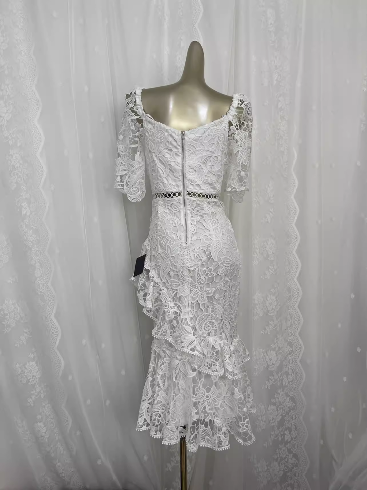 Sexy Mermaid Lace White Travel Vacation Beach Dress Birthday Dress - View 2 | FashionDia