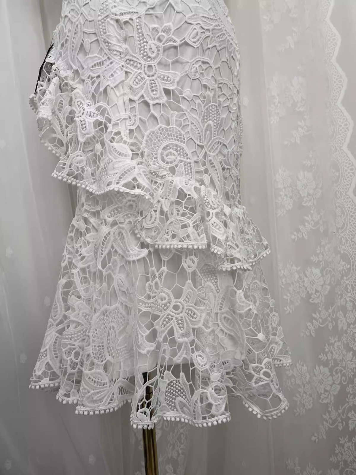 Sexy Mermaid Lace White Travel Vacation Beach Dress Birthday Dress - View 3 | FashionDia