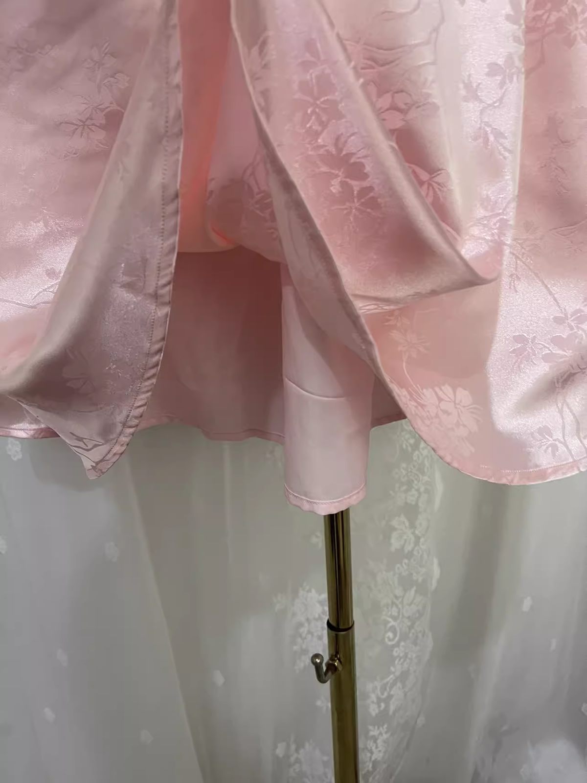 Sexy A-Line Spagetti Straps Pink Satin Floral Vacation Dress Birthday Dresses - View 3 | FashionDia