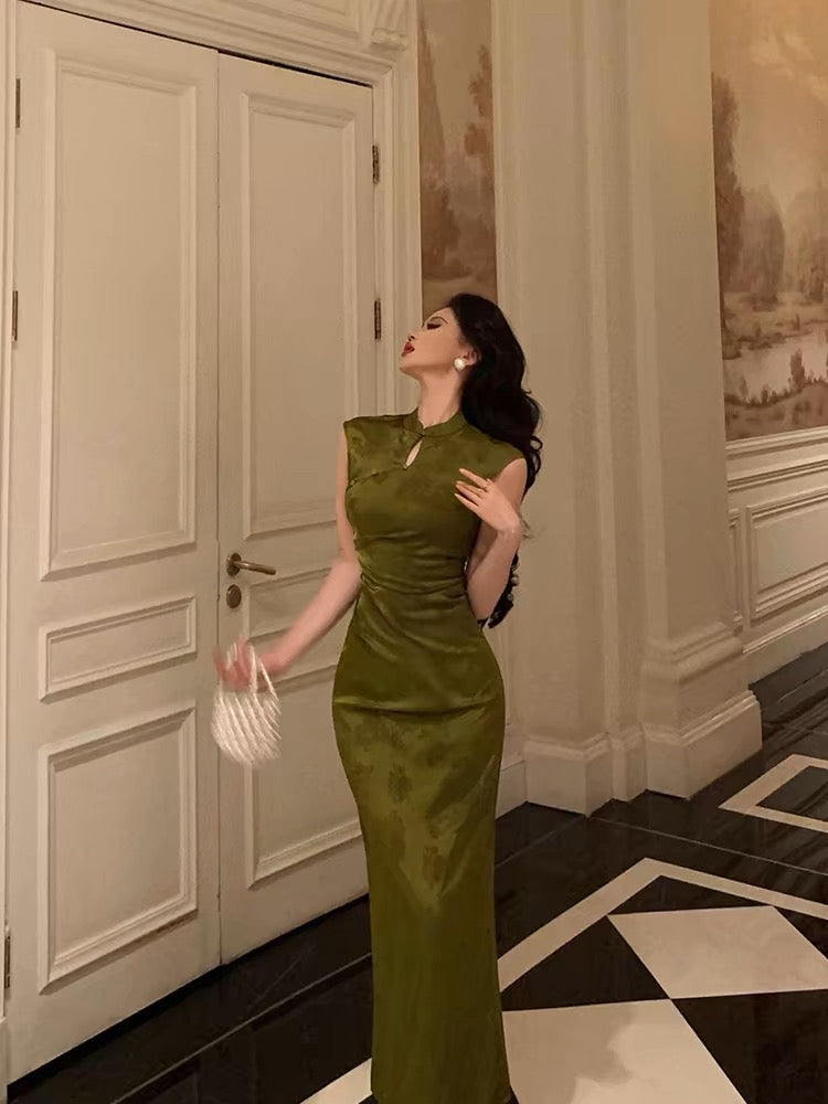 Gorgeous Mermaid High Neckline Green Satin Floral Date Night Dress Long Prom Dresses Birthday Outfits - View 2 | FashionDia