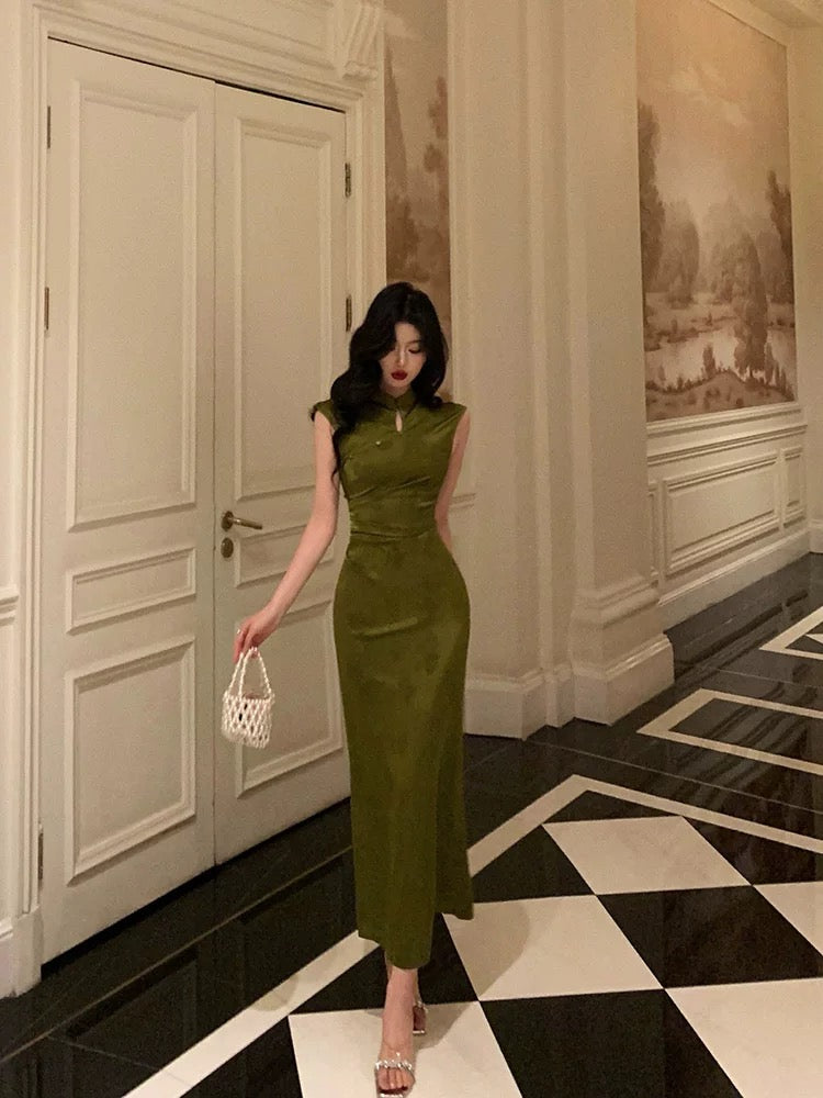 Gorgeous Mermaid High Neckline Green Satin Floral Date Night Dress Long Prom Dresses Birthday Outfits - View 4 | FashionDia