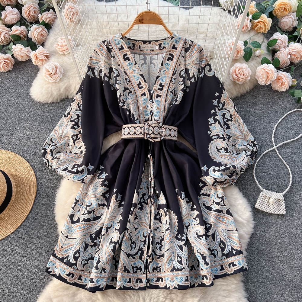 Chic A line Long Sleeves Long Sleeves Black Floral Holiday Dresses Autumn Beach Dress