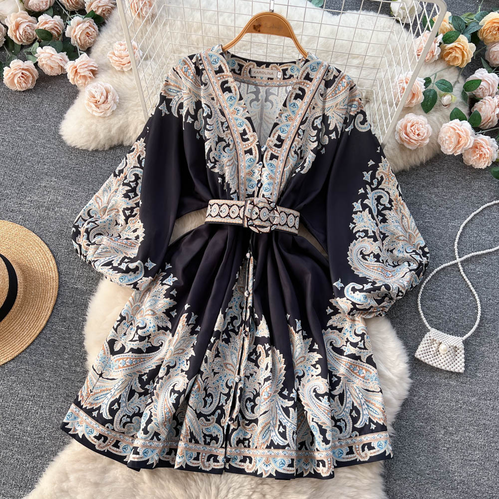 Chic A line Long Sleeves Long Sleeves Black Floral Holiday Dresses Autumn Beach Dress