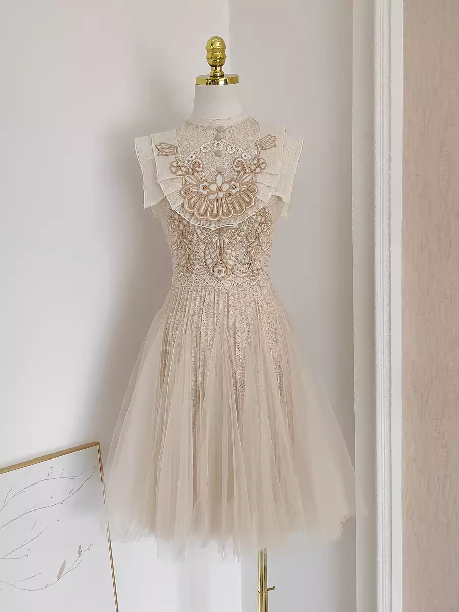 Chic A-Line High Neckline Lace Vacation Dress Tulle Short Women Dresses - FashionDia