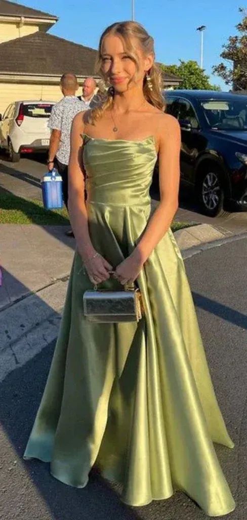 Sexy Sweetheart Sleeveless A-line Satin Evening Green Prom Dresses
