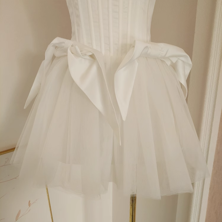 Cute A-Line Strapless White Travel Vacation Dresses Short Satin Birthday Dress - View 5 | FashionDia