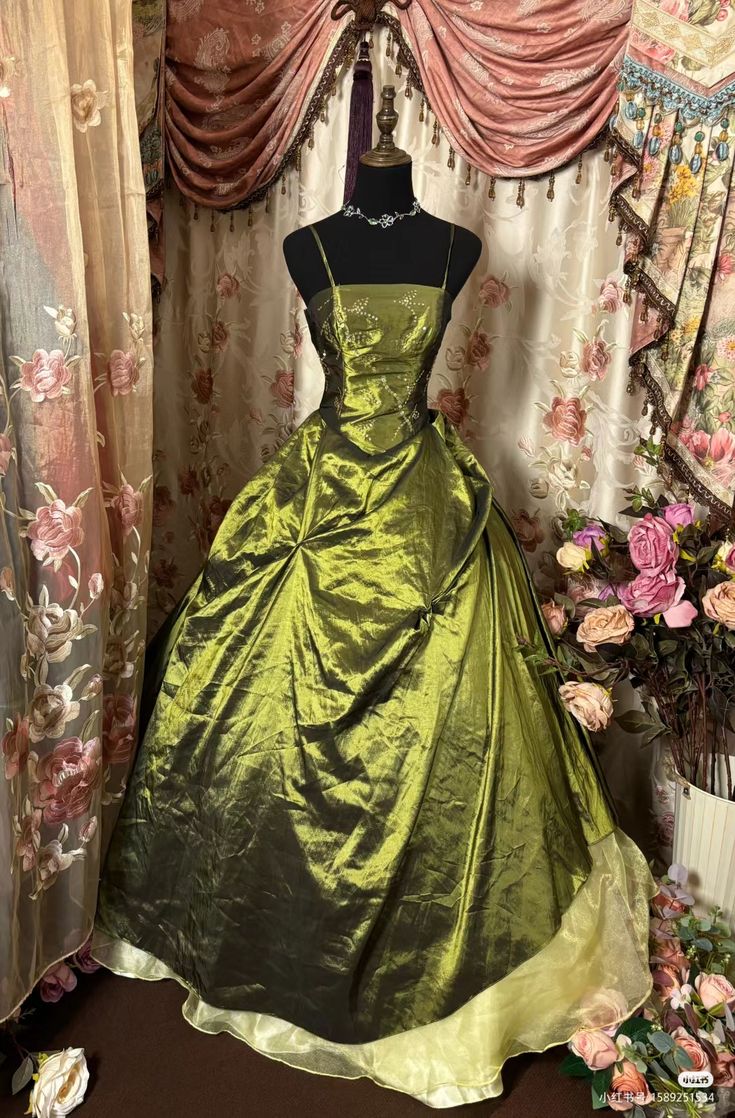 Retro Ball Gown Spaghetti Straps Satin Olive Green Long Party Dress Prom Dresses