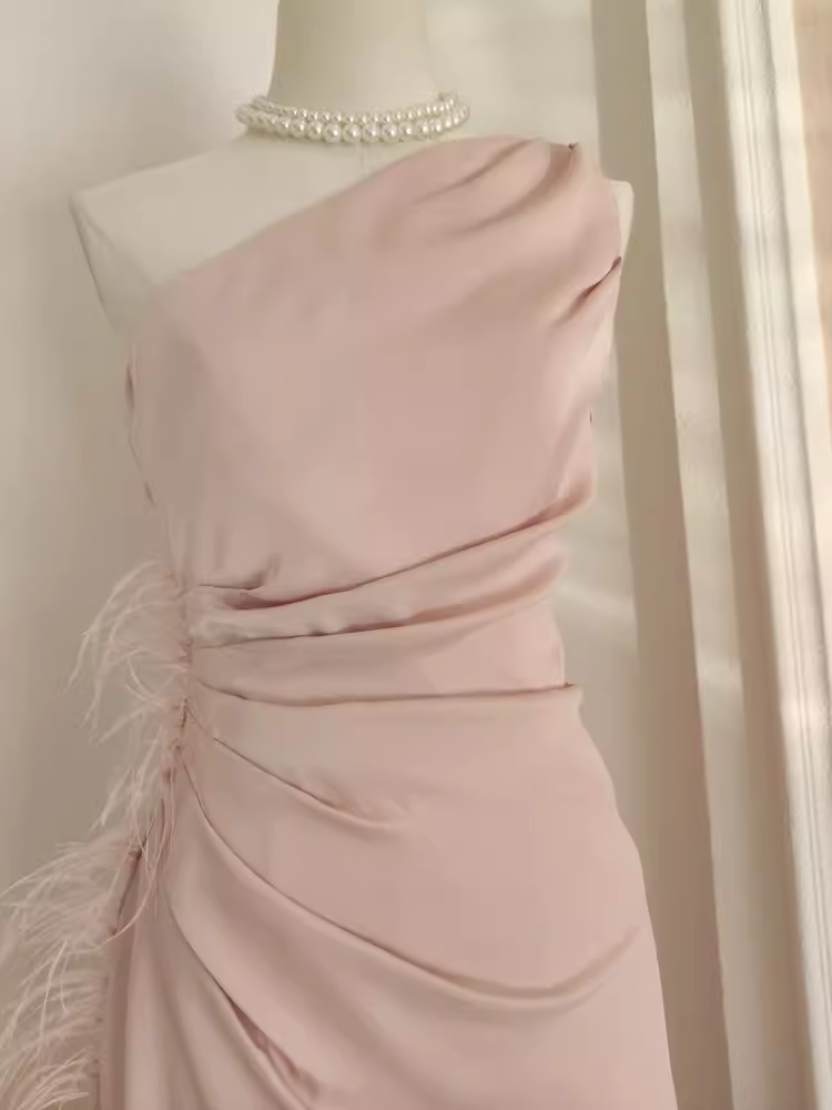 Sexy Sheath One-Shoulder Pink Vacation Dress Satin Women Dresses WIth Feather - View 3 | FashionDia