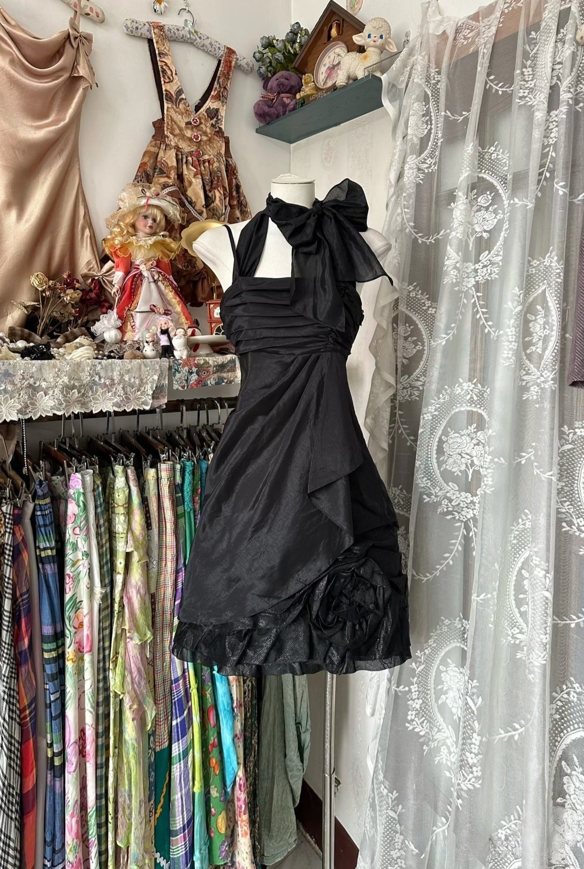 Vintage Fashion A-Line Black Short Length Homecoing Birthday Dress Prom Dresses - FashionDia