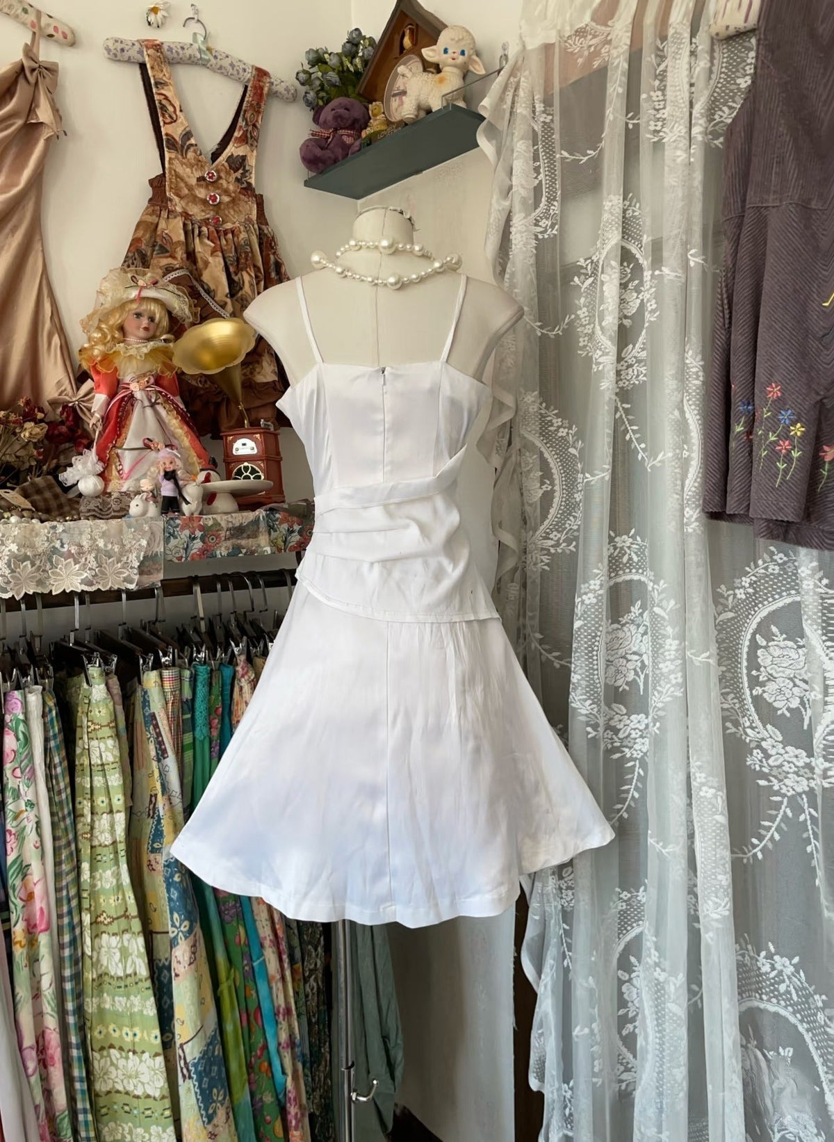 Vintage Fashion A-Line White Short Length Homecoing Birthday Dress Prom Dresses - View 3 | FashionDia