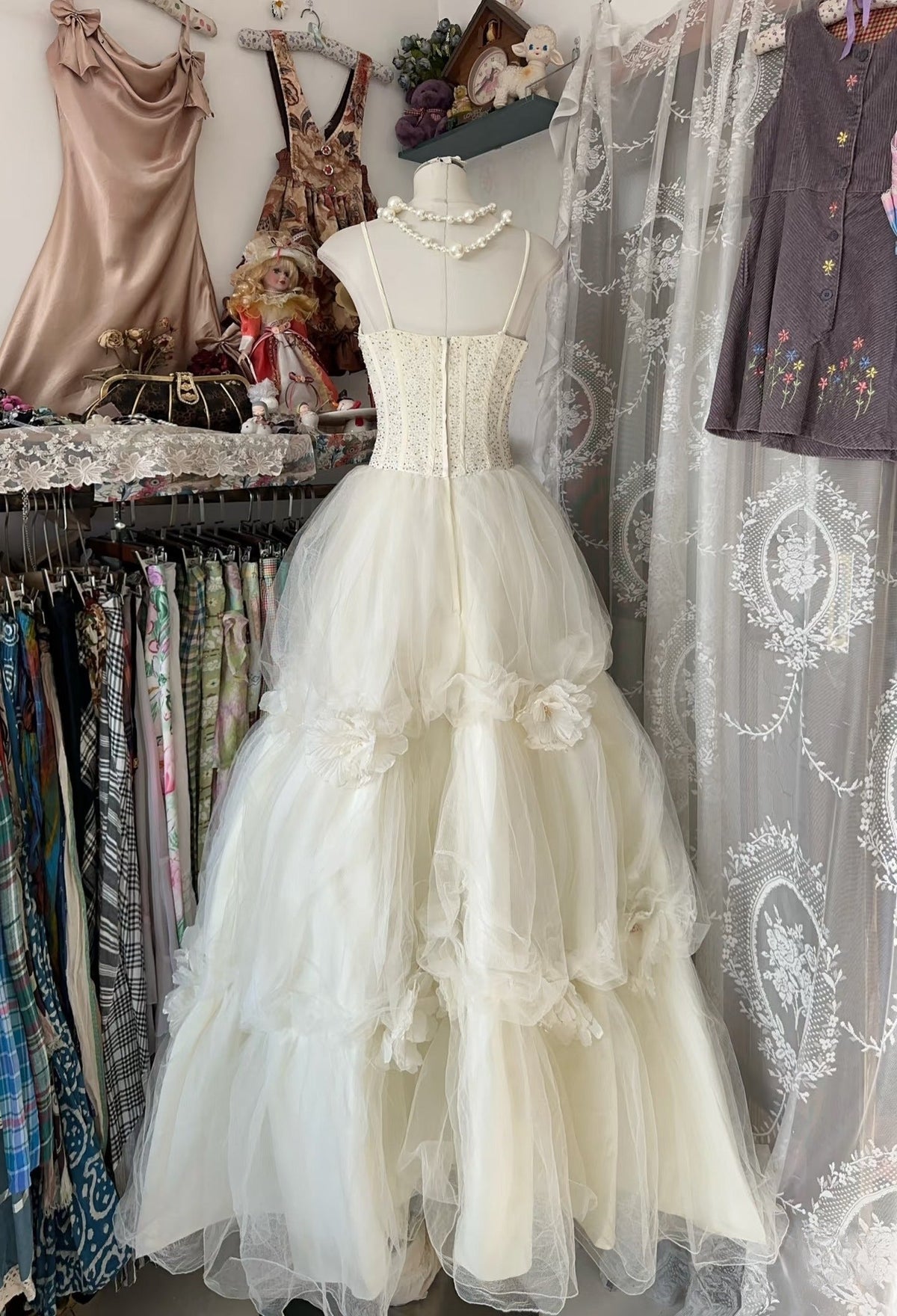 Vintage Ball Gown Spaghetti Straps Sleeveless Long White Evening & Prom Dress - View 3 | FashionDia