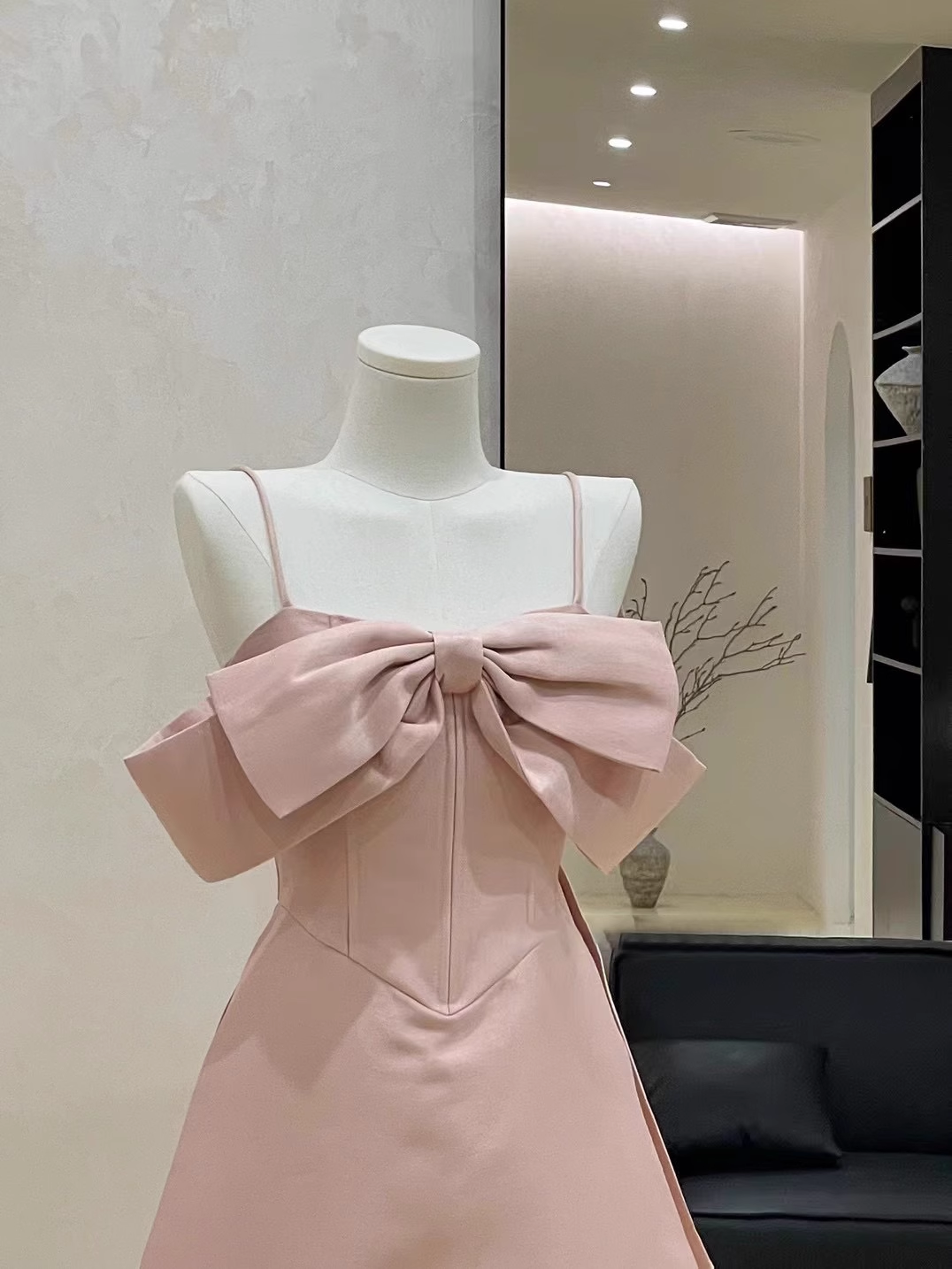 Sexy A-Line Spaghetti Straps Ruffled Pink Women's Short Holiday Dresses Party Dress - View 4 | FashionDia