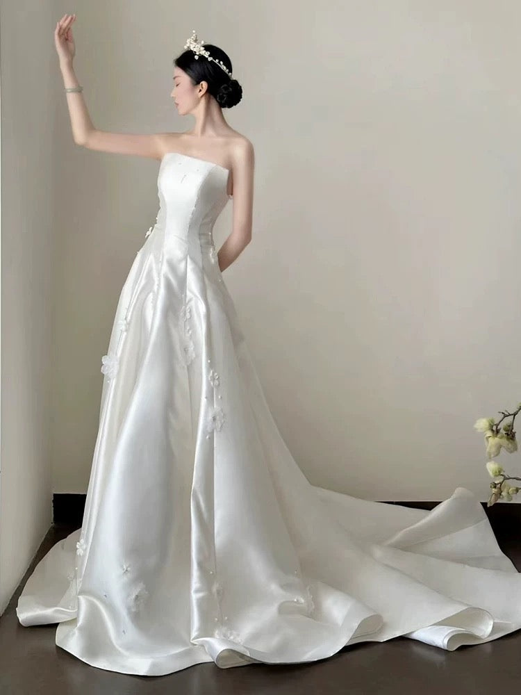 Timeless Ball Gown Off-the-Shoulder White Tulle Long Wedding Dress - View 5 | FashionDia