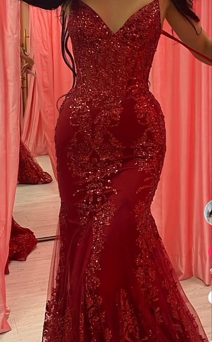 Pretty Mermaid Spaghetti Straps Burgundy Lace Prom Dresses Long Party Dress - FashionDia