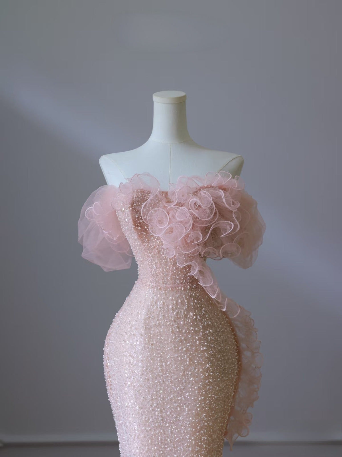 Pretty Mermaid Off-the-Shoulder Pink Sequin Long Prom Dresses Evening Gowns - View 6 | FashionDia