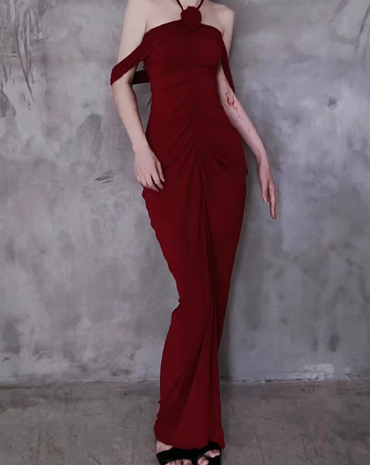 Pretty Sheath Halter Burgundy Prom Dresses Long Birthday Dress - View 6 | FashionDia