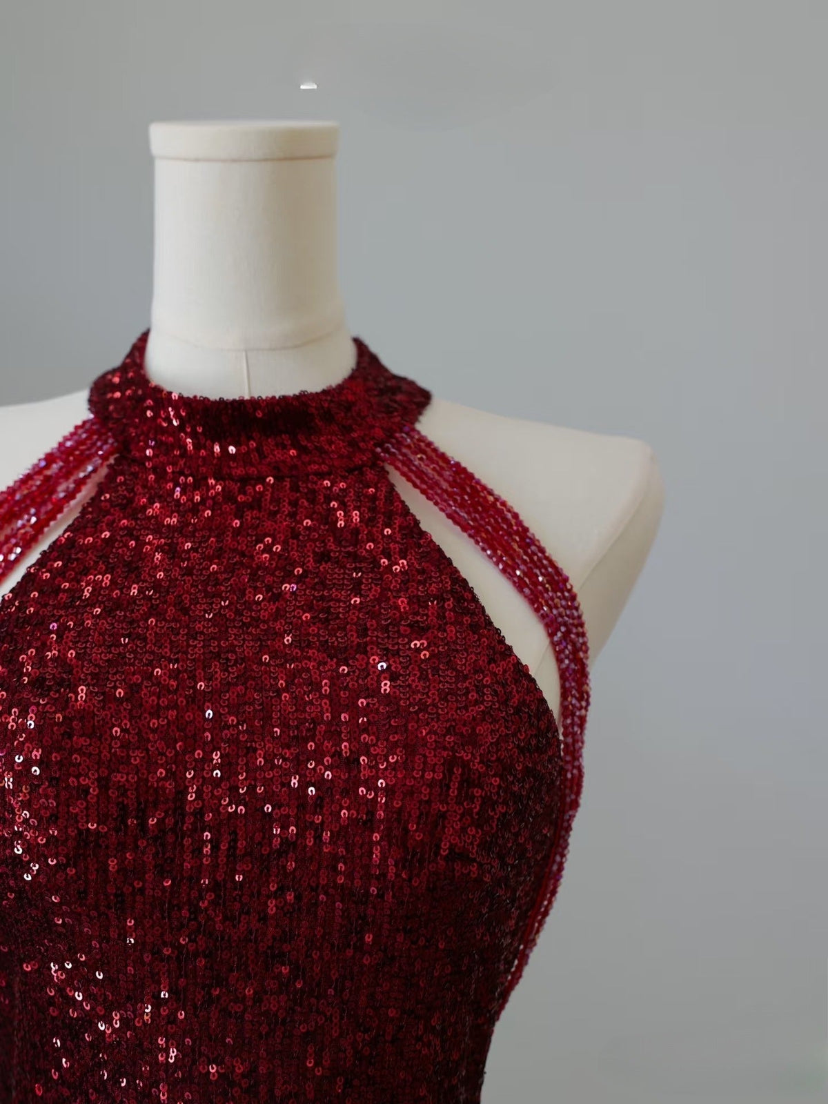 Simple Mermaid Scoop Neckline Burgundy Sequin Long Party Dress Prom Dresses - View 5 | FashionDia