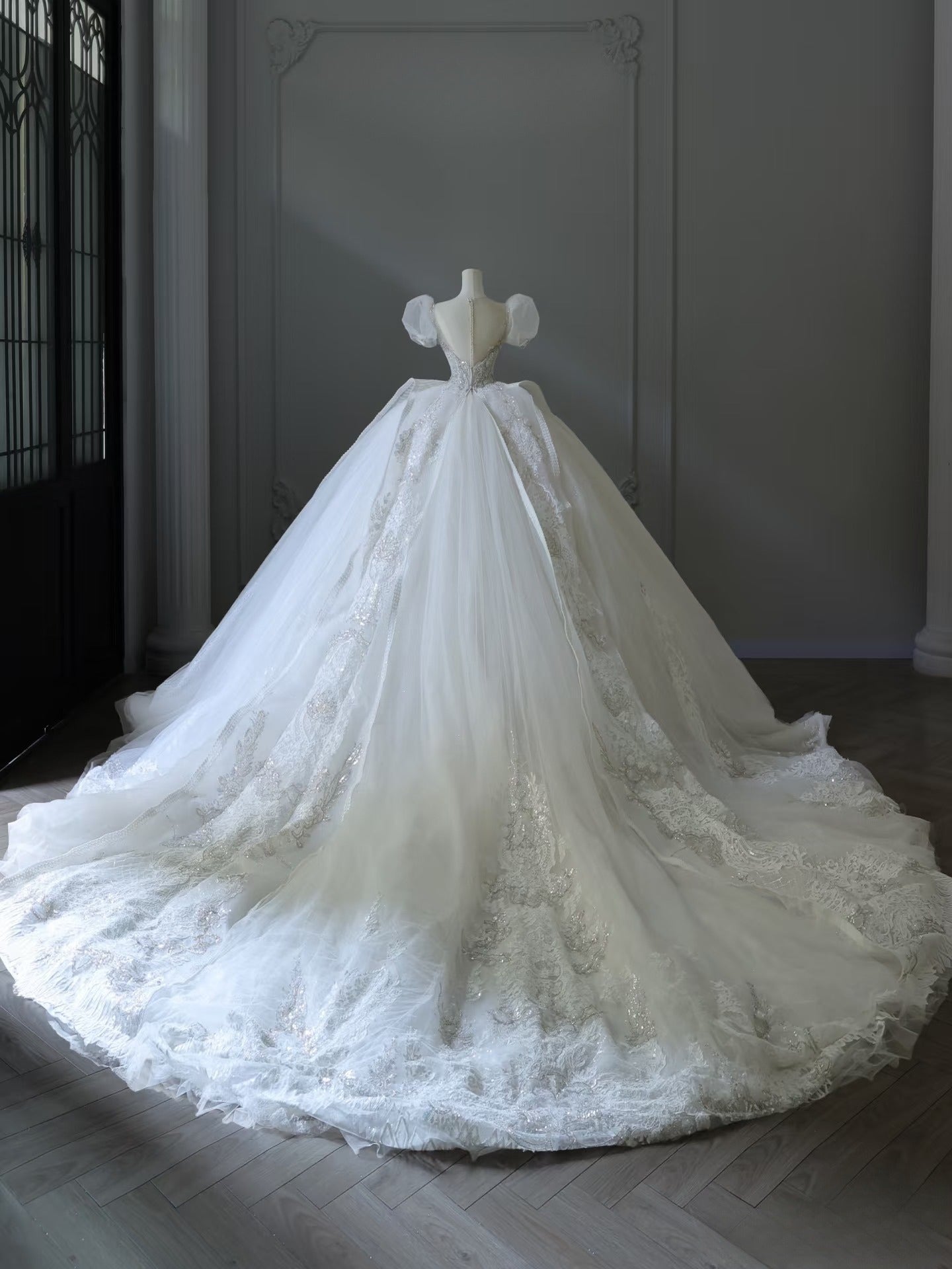 Timeless Ball Gown Off The Shoulder Short Sleeves Tulle Sequin Wedding Dresses Bridal Dress