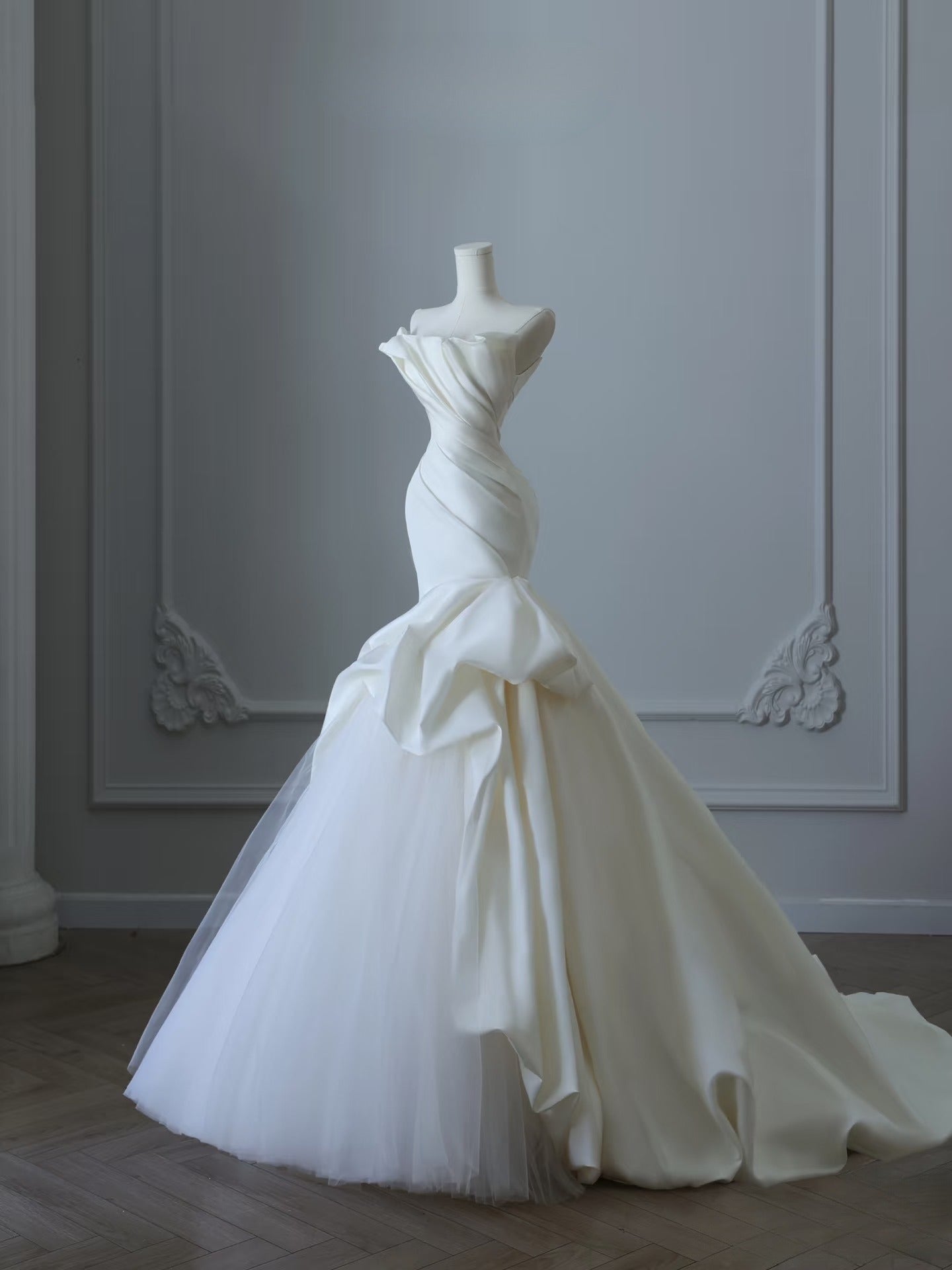 Timeless Mermaid Strapless Satin Ivory Long Wedding Dress Bridal Dresses SD2494