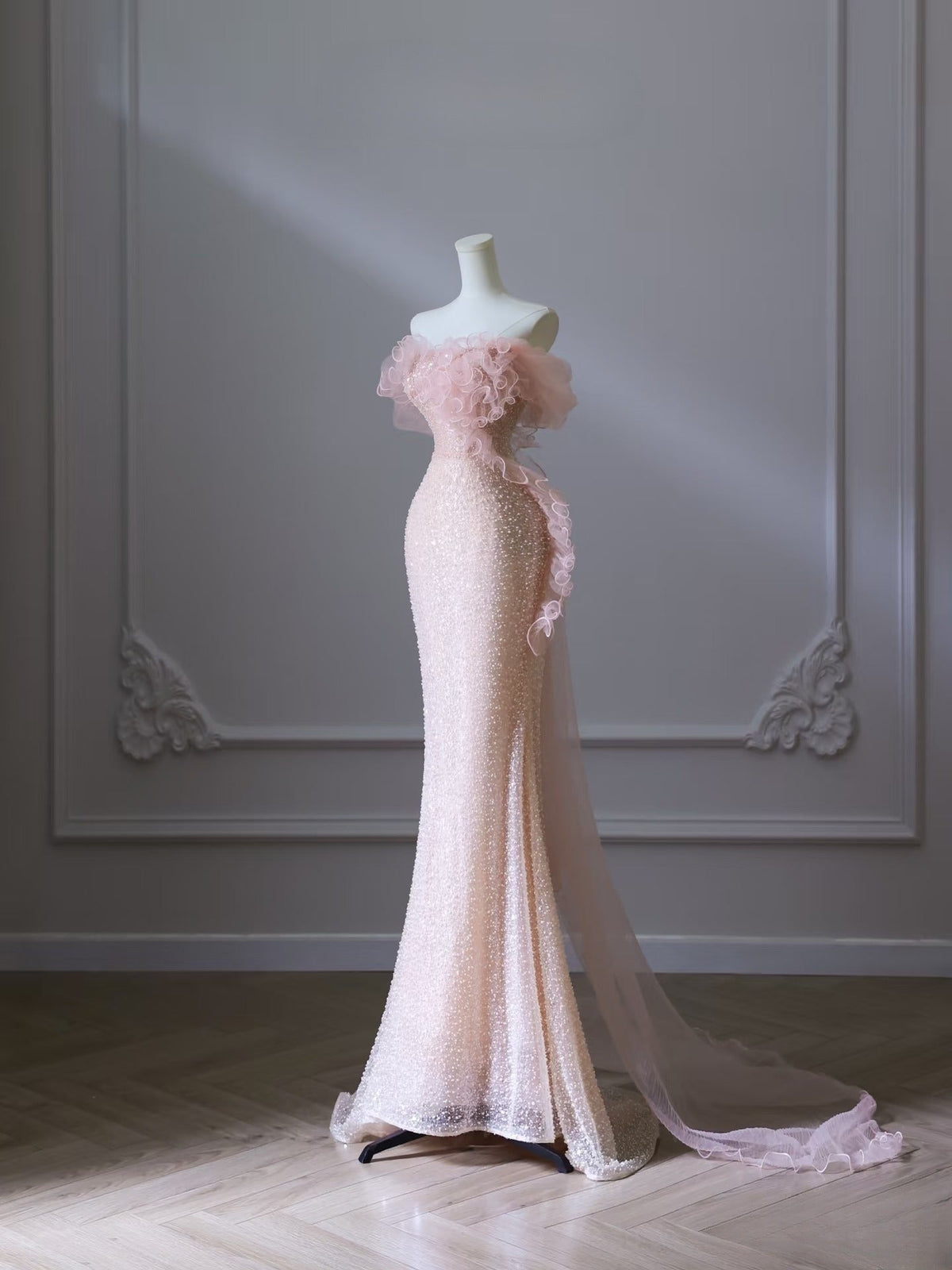 Classy Mermaid Strapless Pink Sequin Long Evening & Prom Dress - FashionDia