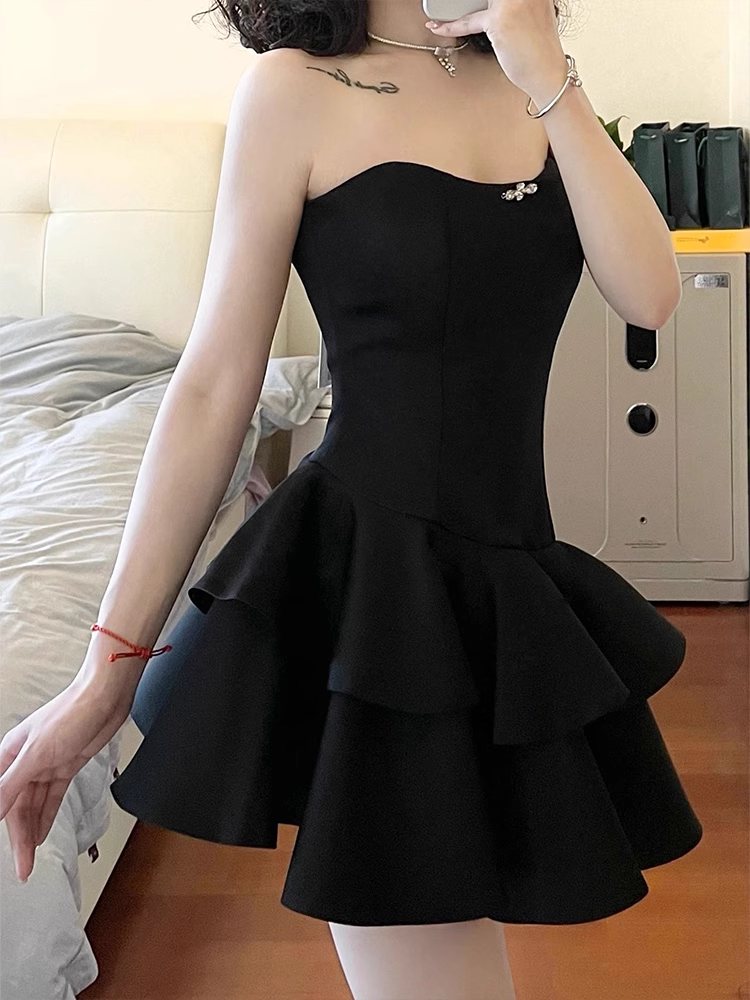 Cute A-Line Strapless Little Black Dress Hoco Dresses Short Satin Birthday Outfits - View 5 | FashionDia