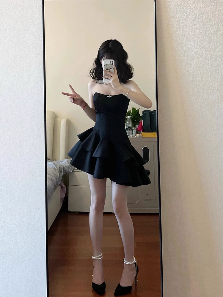 Cute A-Line Strapless Little Black Dress Hoco Dresses Short Satin Birthday Outfits - View 2 | FashionDia